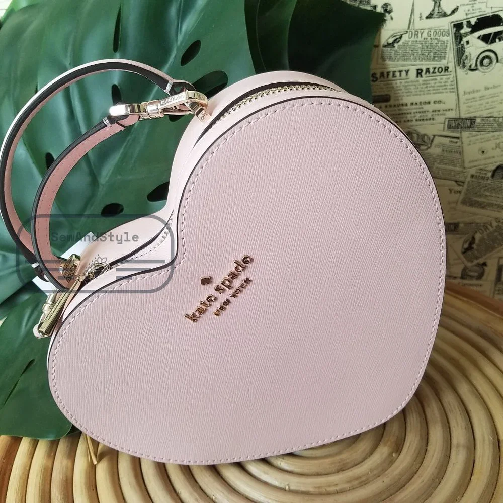 Tik Tok viral!!!  Kate Spade NWT Heart Love Shack Crossbody Chalk Light Pink - Picture 2 of 13